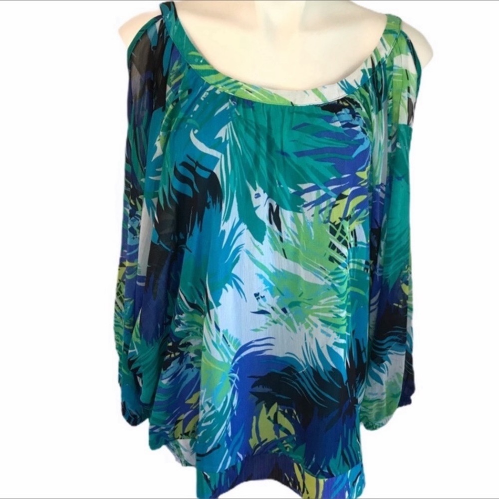 Avenue Studio tropical cold shoulder top NWT